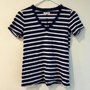 Madewell womens stripped short-sleeve, V-neck T